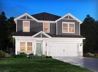 911 Crow Branch Dr, Graham, NC 27253