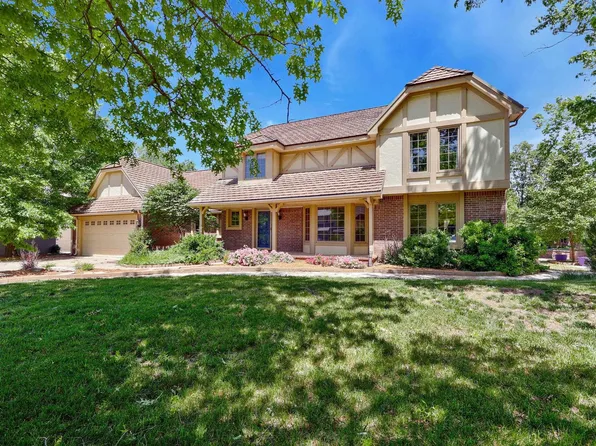 2530 N Greenleaf Ct, Wichita, KS 67226