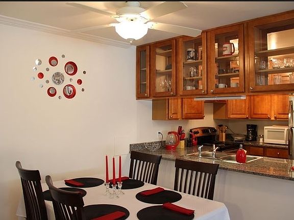 5th image of 2444 Forest Dr