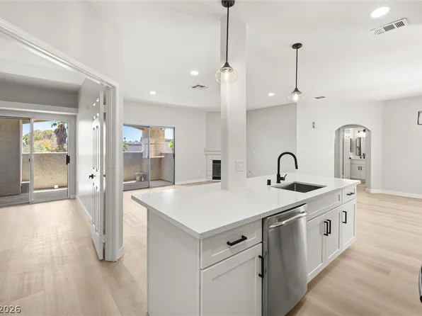 6821 Santa Isabel Ave Unit 201, Las Vegas, NV 89146