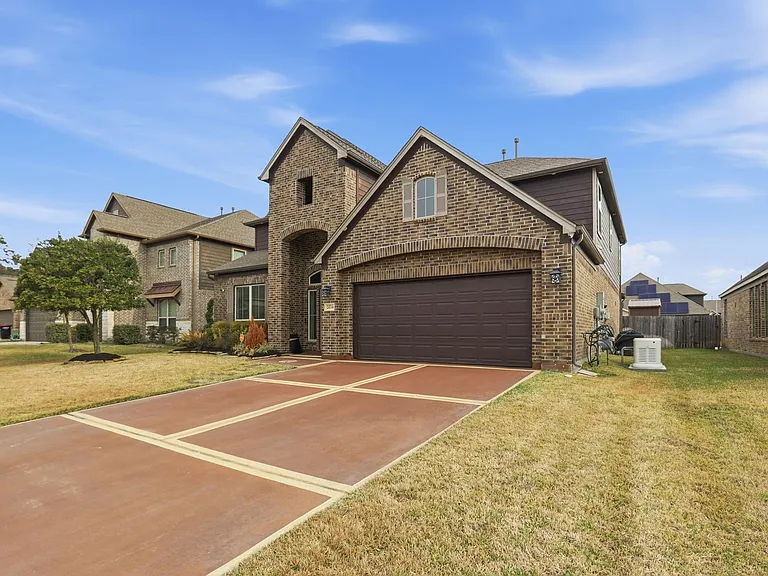 24714 Longwood Forest Dr — Photo 2