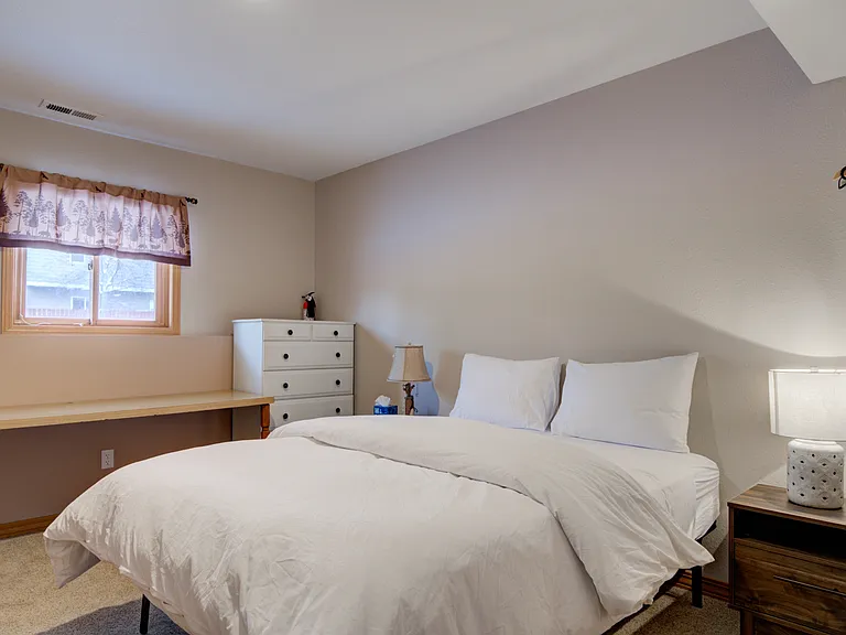 402 S Yellowstone Ave #1 — Photo 21