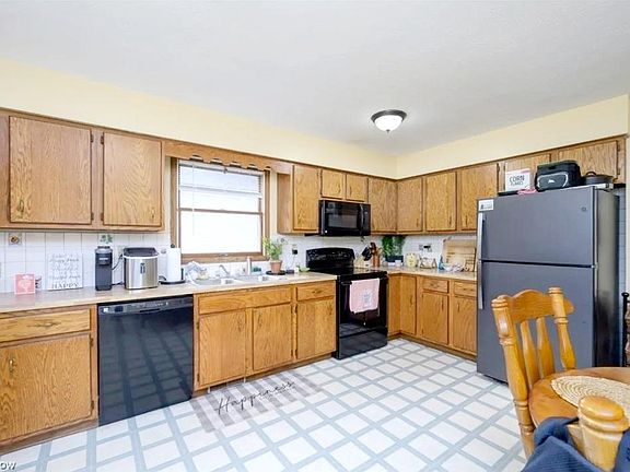 5th image of 120 Woodland Dr #120