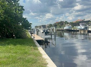 74 Ocean Dr #4, Punta Gorda, FL 33950