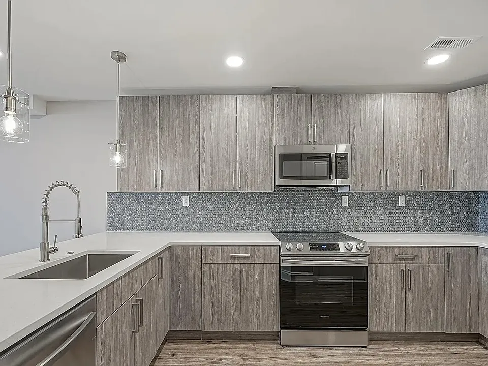 1702 N Gratz St #2