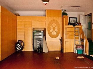 5010 Klondike Dr, Floyds Knobs, IN 47119