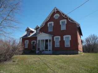 214 Burns Holden Rd, Burns, NY 12937