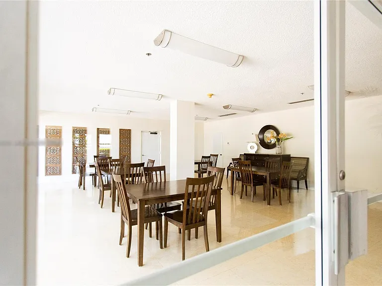 1420 Brickell Bay Dr #1604 — Photo 19