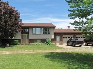 5126 N Lake Rd, Columbiaville, MI 48421