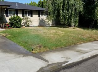 327 Eastland Pl SE, Salem, OR 97317