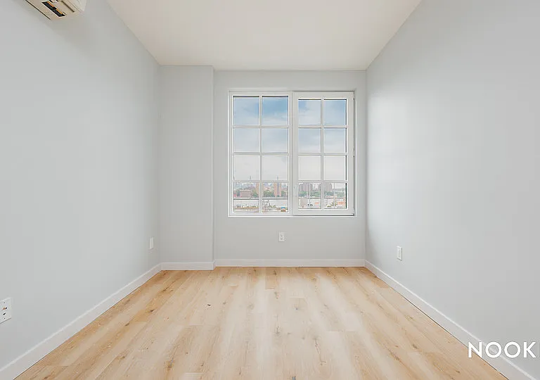 68 Gold St #5F — Photo 10