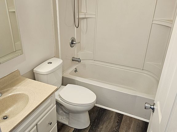 Newly renovated bathroom. New toilet.