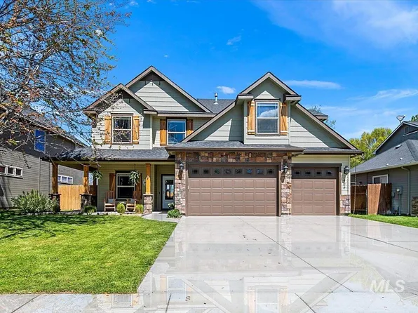 406 Triumph Dr, Middleton, ID 83644