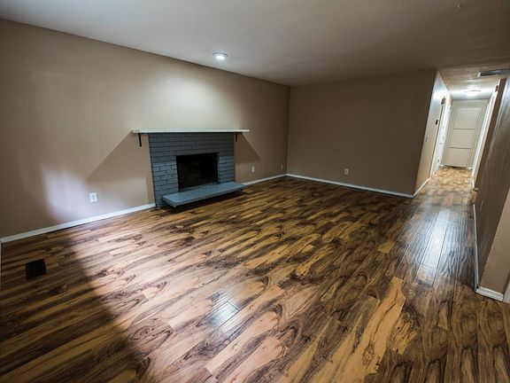 3rd image of 8515 Lake Forest Dr SE