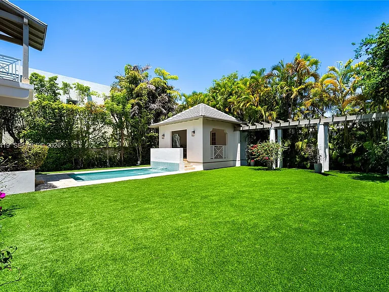 7745 SW 54th Ave — Photo 35