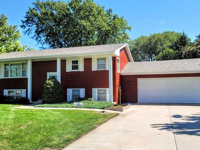 7913 Doug St, Kearney, NE, 68845