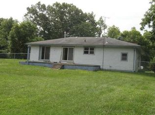 1565 Pea Ridge Rd, Spencer, IN 47460