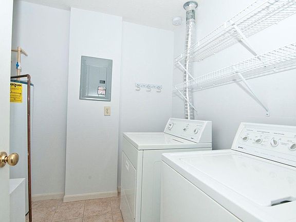 5th image of 7335 Chatham Ct APT C