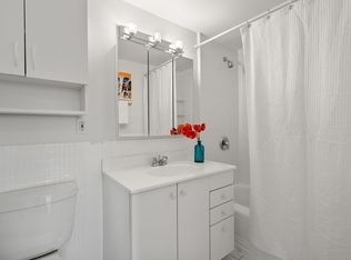 20 Hammond Pond Pkwy APT 408, Newton, MA 02467