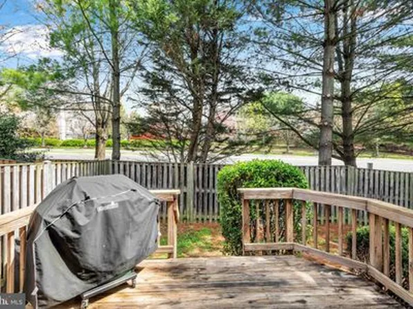 3041 Antrim Cir, Dumfries, VA 22026