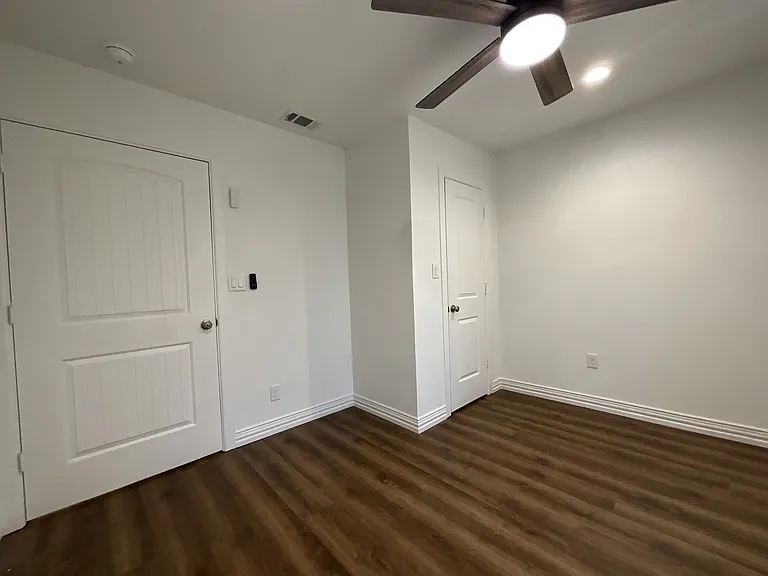 517 W Front St — Photo 9
