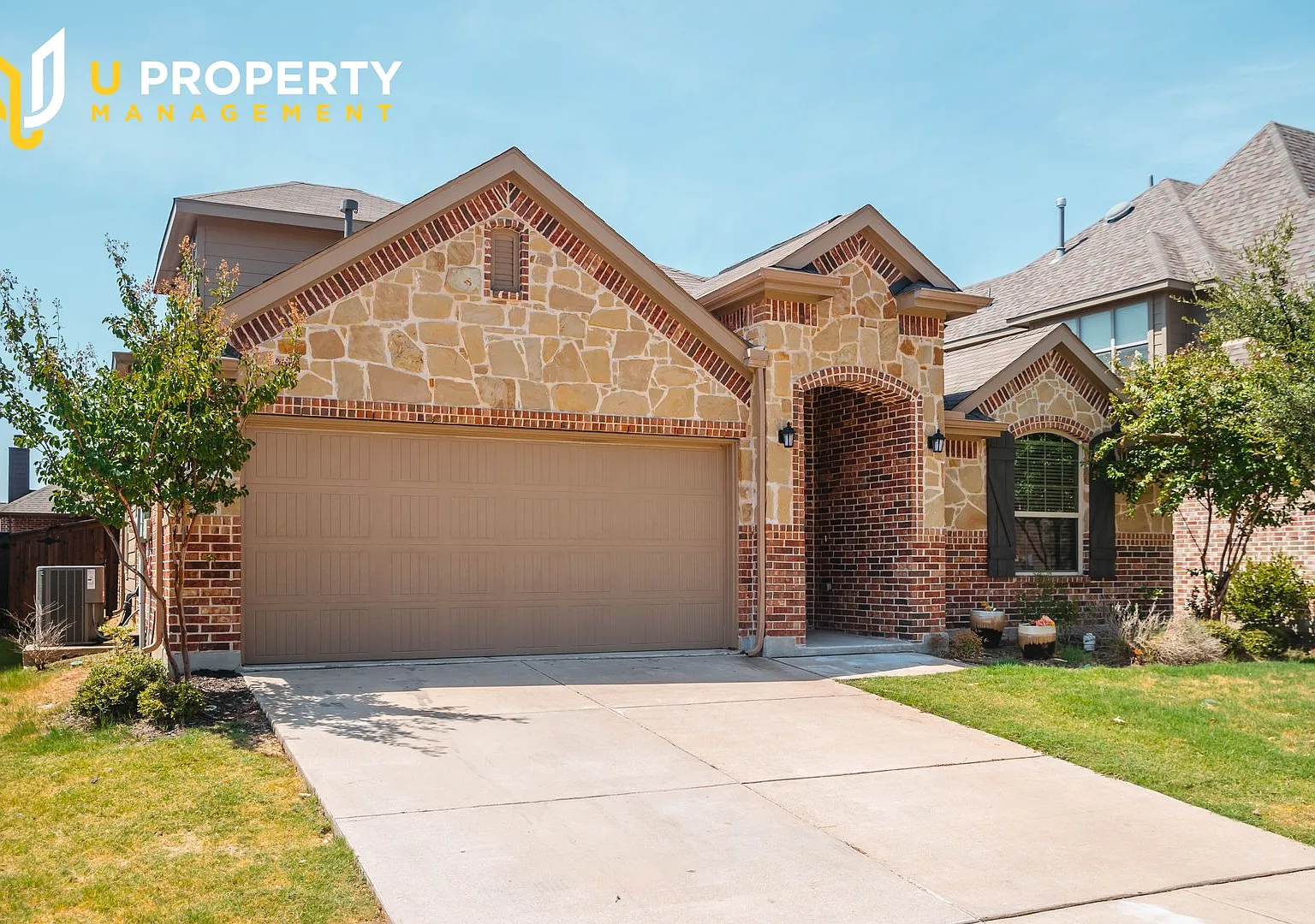 Charming 4BR/3BA Home in Prosper Fresh Paint — Photo 2