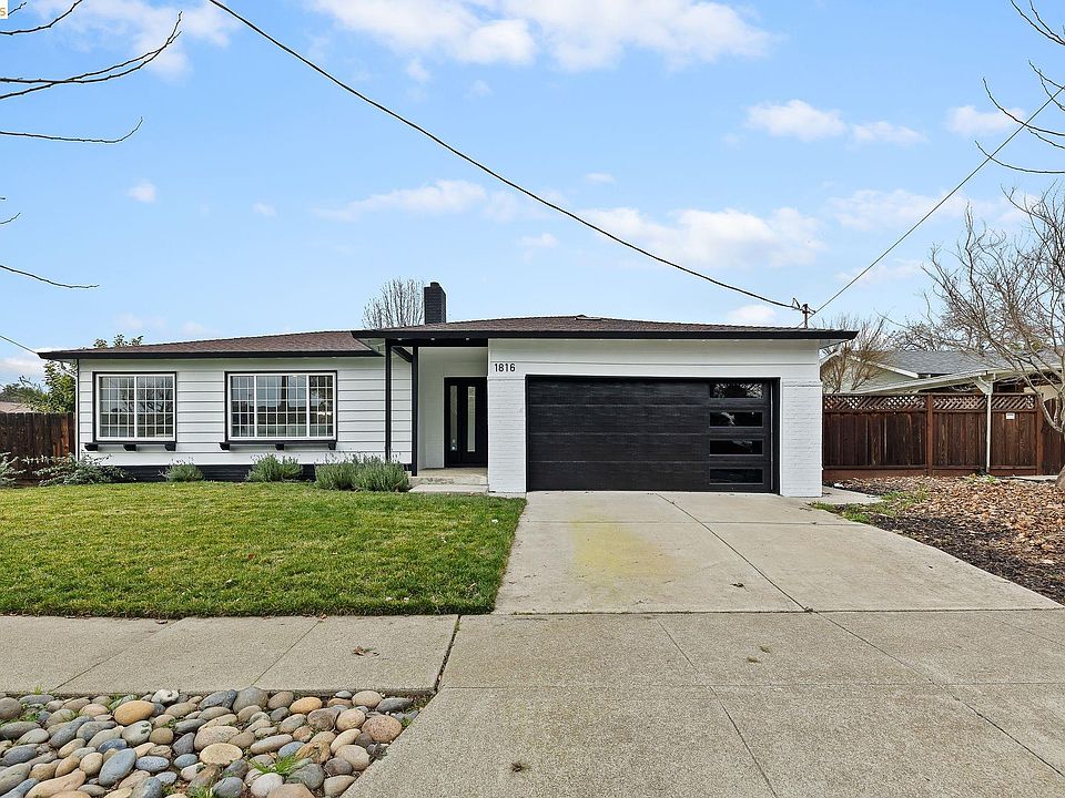 1st image of 1816 Lynwood Dr