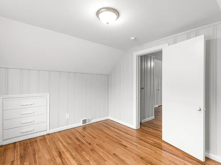 32506 Florence St — Photo 20