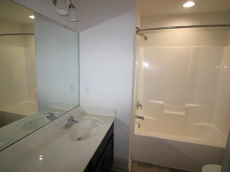 1025 Havenbrook Dr — Photo 16