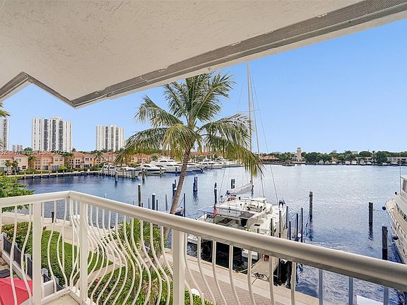 5th image of 20938 NE 37th Ave #20938
