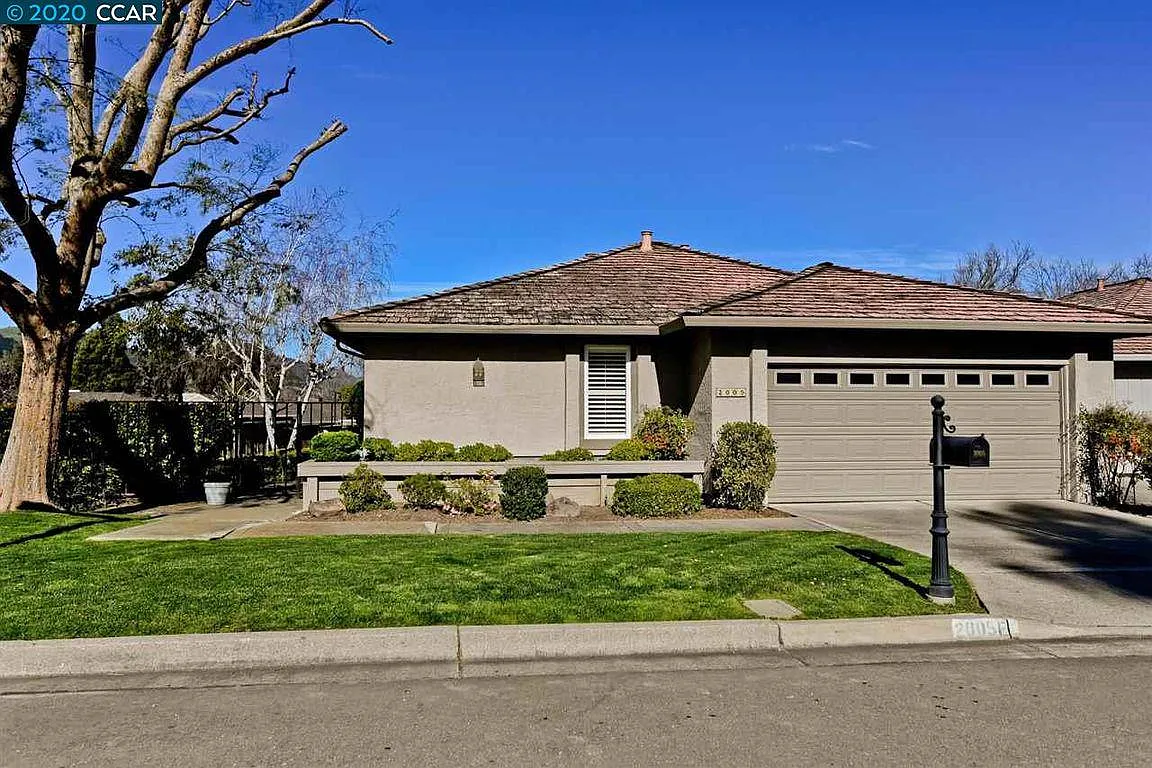 2005 Rancho Verde Cir W photo 1