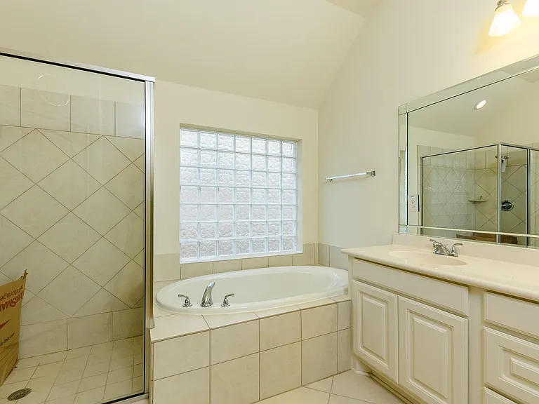2703 Wild Lilac Dr — Photo 22