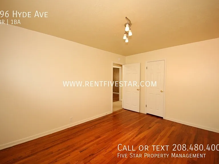 496 Hyde Ave — Photo 7