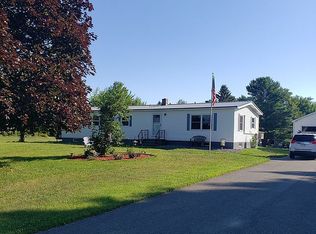 205 Williams Rd, Newport, ME 04953