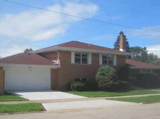 8818 Keeler Ave, Skokie, IL 60076