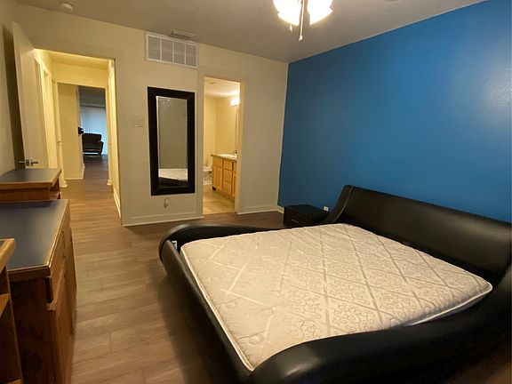4th image of 4777 Cedar Springs Rd APT 5B