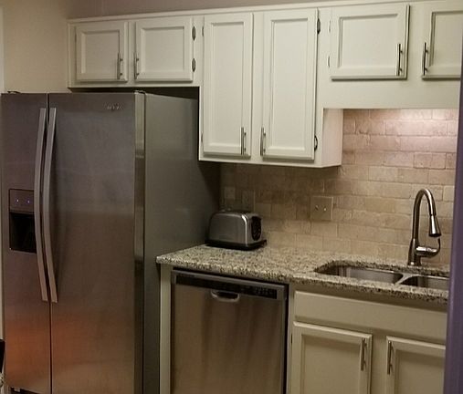 3rd image of 667 Coventry Township Ln