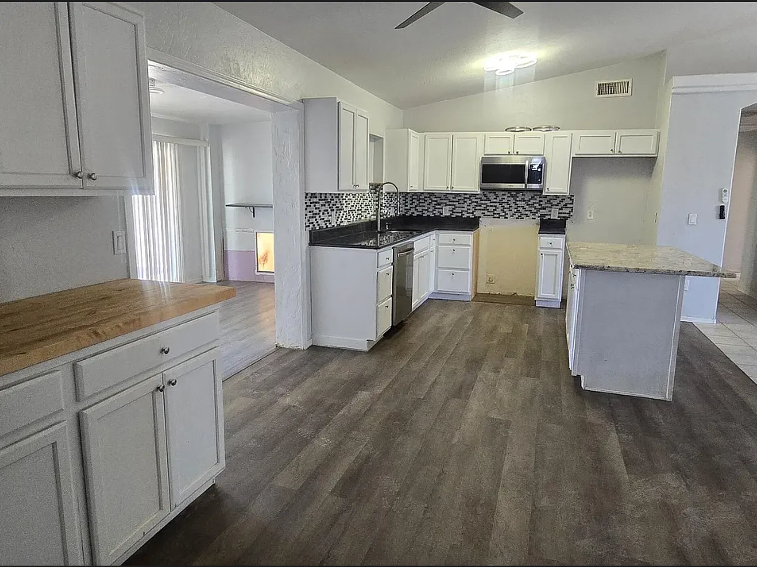 3 bed, 1358 sqft, $1,395 — Photo 4