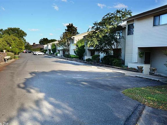 3rd image of 140 Long Island Bay APT 39