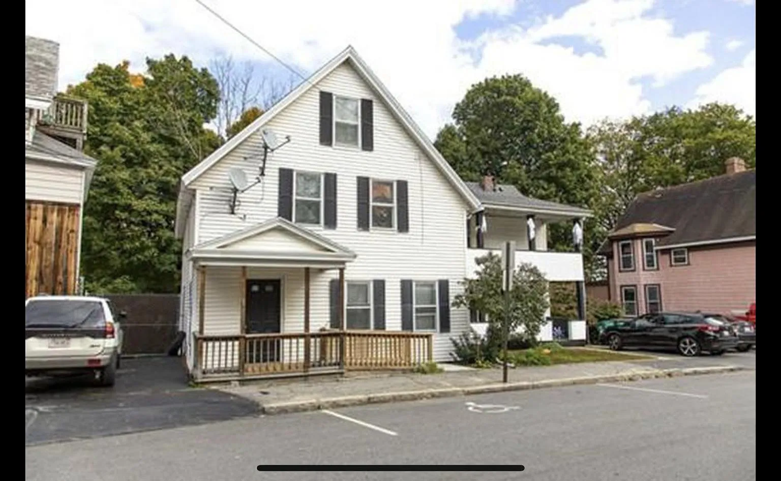 2 bed, 1100 sqft, $1,800 — Photo 1