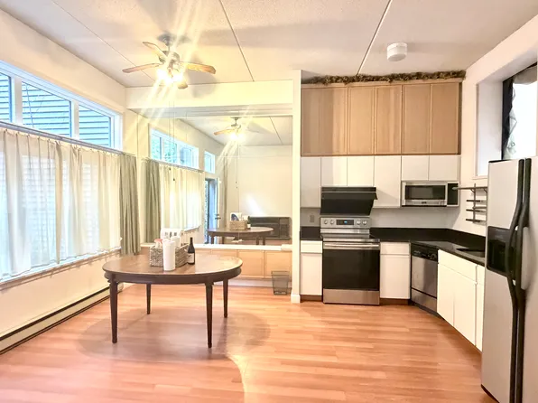 10 Eugene Cir, Jamaica Plain, MA 02130
