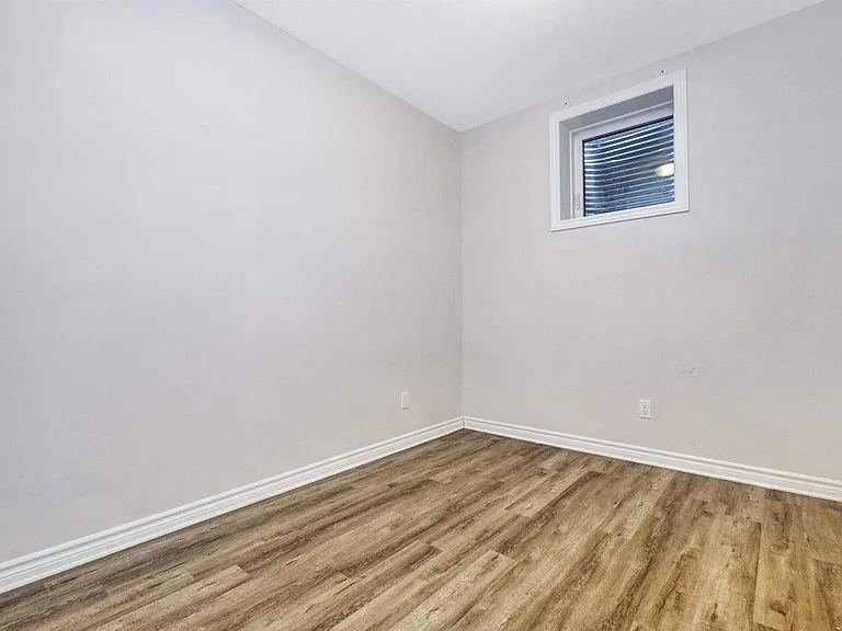 84 Russell Ave #10A — Photo 8
