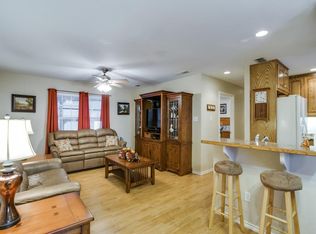 908 Aviator Dr, Fort Worth, TX 76179