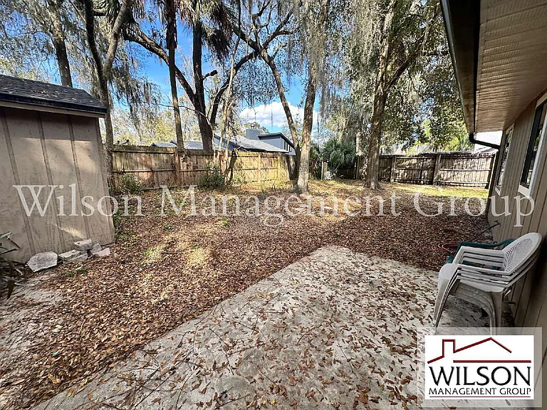 1912 Wizard Ct — Photo 16