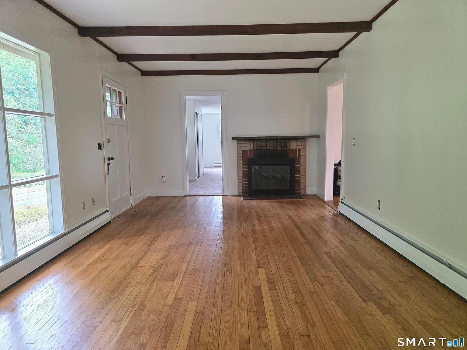 3 bed, 1.5 bath, 1440 sqft, $2,750 — Photo 4
