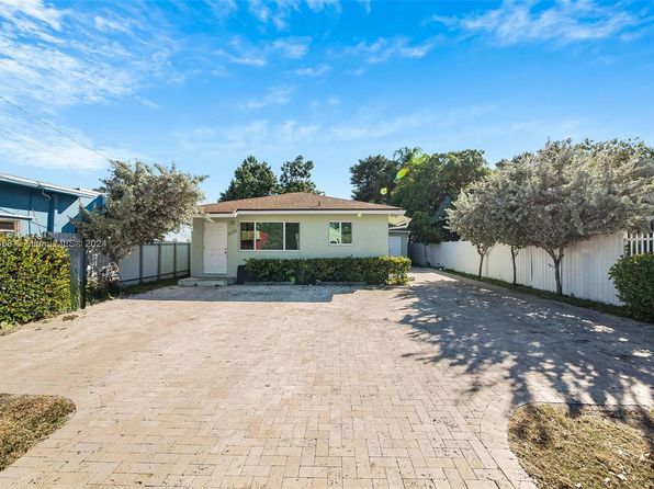 1236 NW 27th St, Miami, FL 33142