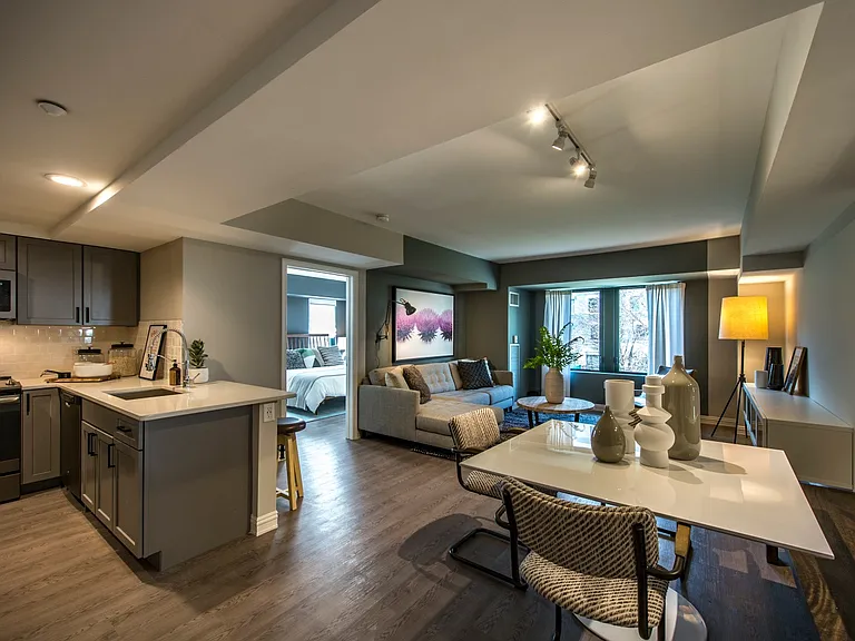 Cambridge Park Apartments — Photo 2
