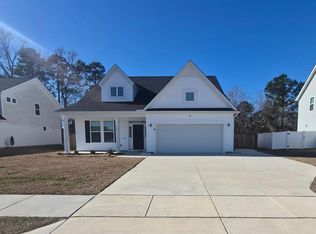 301 Harvest Meadows Xing, Jacksonville, NC 28546