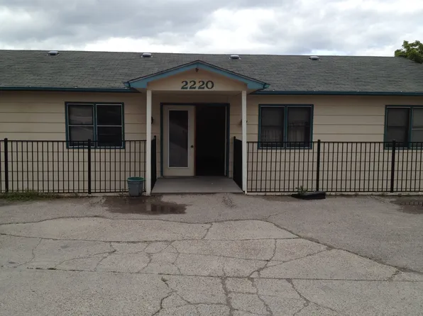 215, 2220 E Foothills Dr APT 2, Missoula, MT 59803
