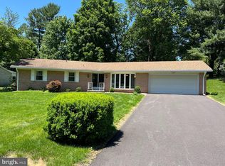 18 Bittersweet Dr, Hagerstown, MD 21740